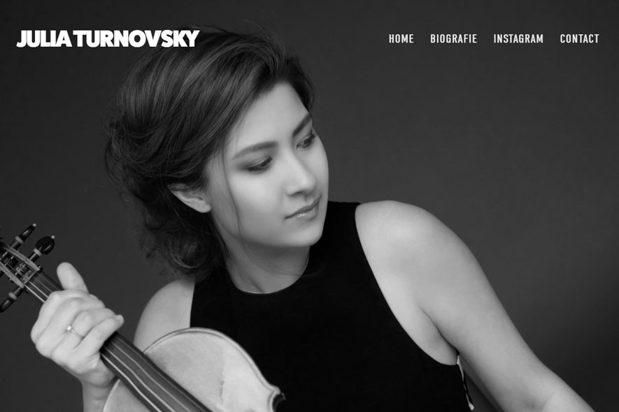 Julia Turnovsky Website