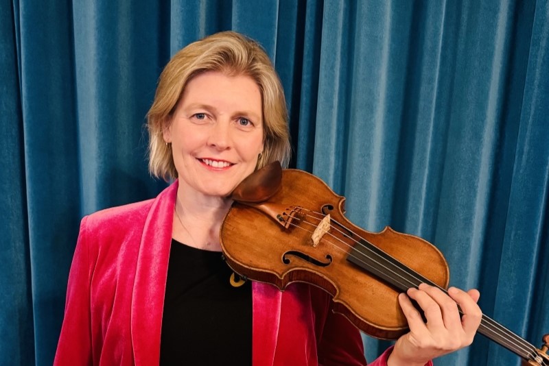Cello Artist
