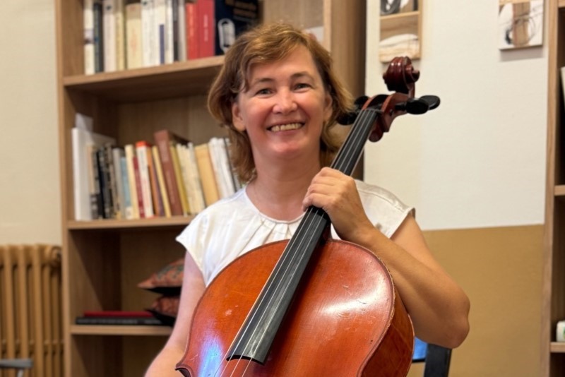 Viola Artist