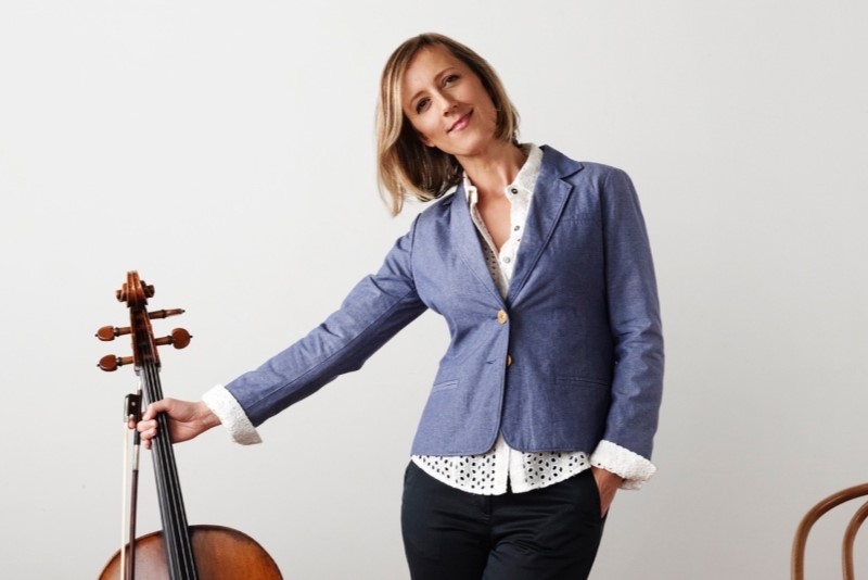 Viola Artist